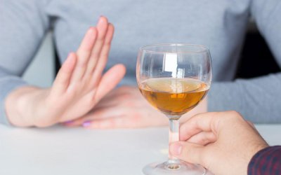 Лучше отказаться от алкоголя на время лечения